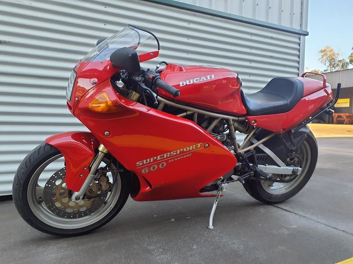 1996 Ducati 600SS Full Fairing Supersport Red