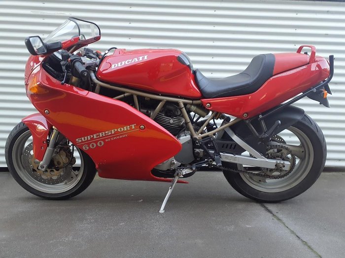 1996 Ducati 600SS Full Fairing Supersport Red