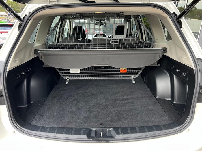 2019 Subaru Forester 2.5i Premium S5 MY19 AWD Crystal White