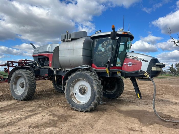 2017 CASE IH Patriot 4430