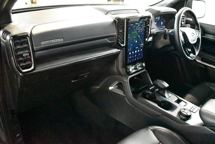 2024 Ford Everest Platinum