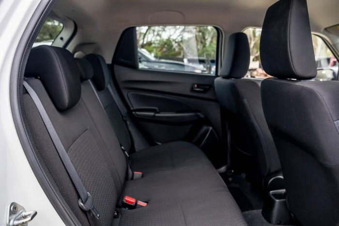 2018 Suzuki Swift GL Navigator