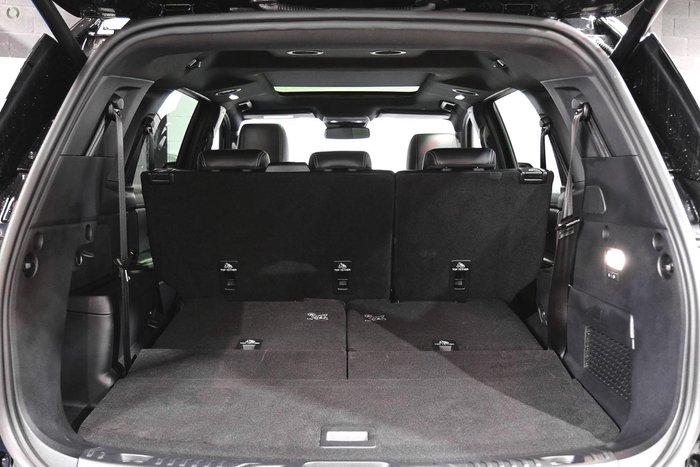 2025 Ford Everest Platinum