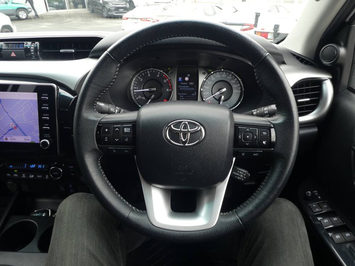 2021 Toyota Hilux 4x4 Hilux 4x4 SR5 2.8L T Diesel Automatic Double Cab 2L70350 001