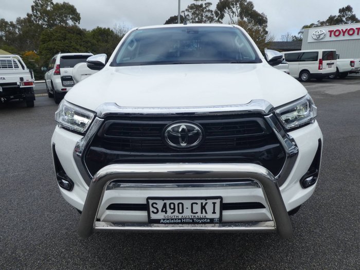 2021 Toyota Hilux 4x4 Hilux 4x4 SR5 2.8L T Diesel Automatic Double Cab 2L70350 001