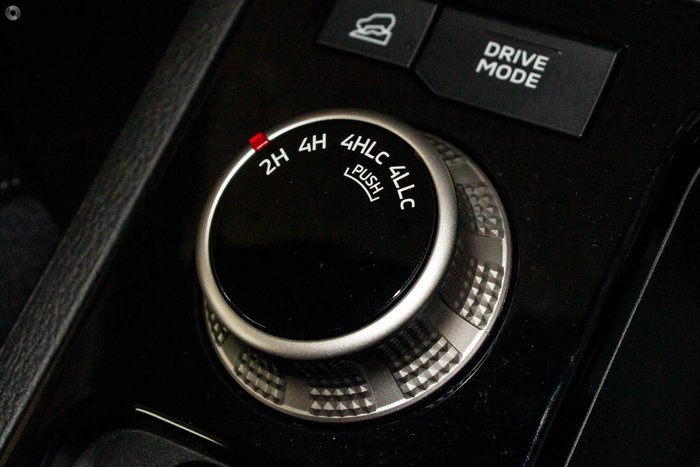 2024 Mitsubishi Triton GLS