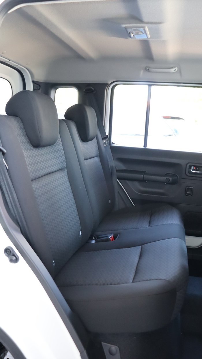 2025 Suzuki Jimny