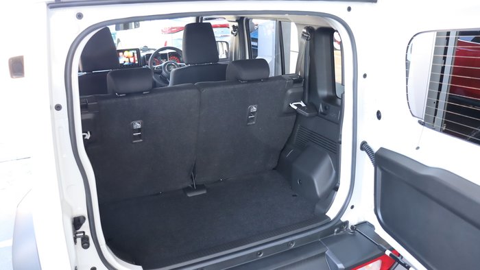 2025 Suzuki Jimny