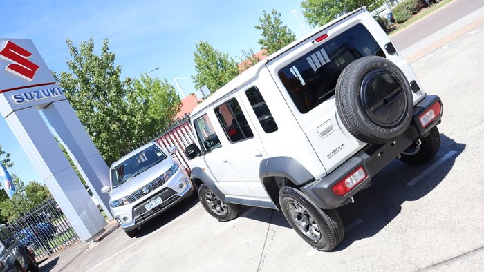 2025 Suzuki Jimny