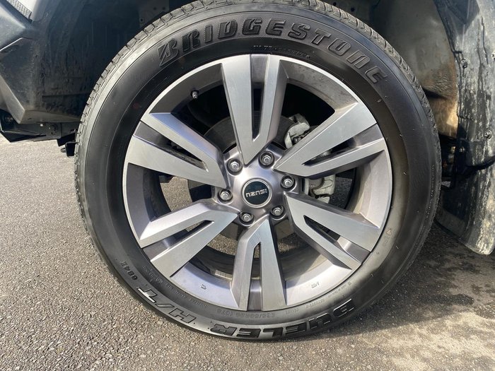 2023 Isuzu MU-X LS-T