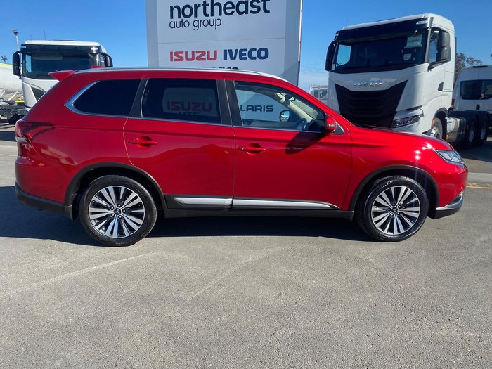 2020 Mitsubishi Outlander LS