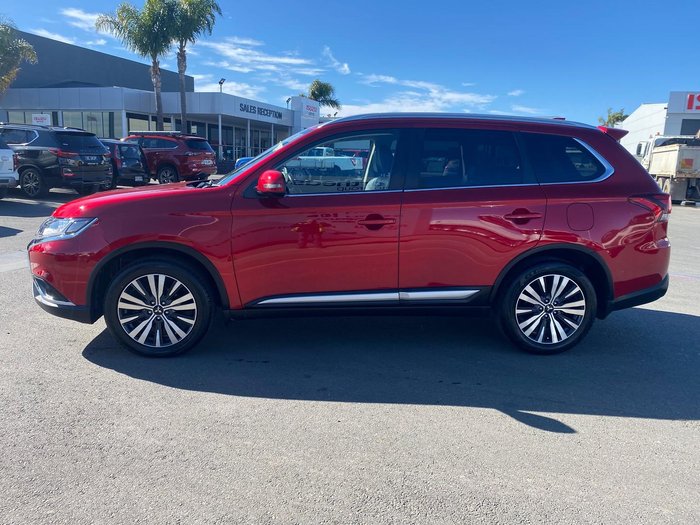 2020 Mitsubishi Outlander LS