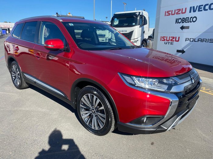 2020 Mitsubishi Outlander LS