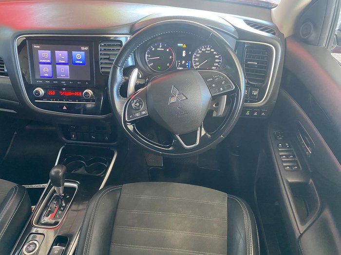 2020 Mitsubishi Outlander LS