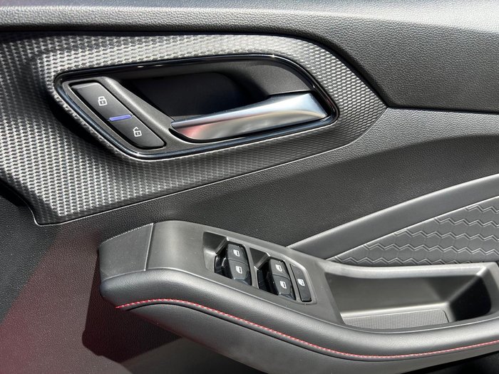 2024 MG MG5 Vibe MY24 Diamond Red