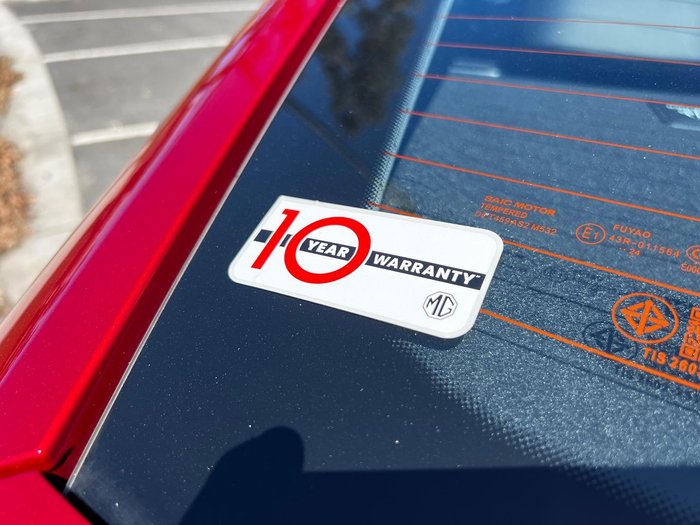 2024 MG MG5 Vibe MY24 Diamond Red