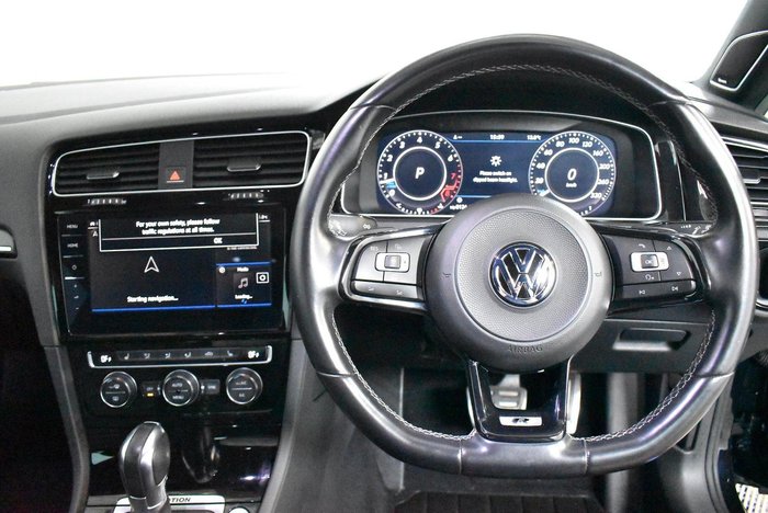 2017 Volkswagen Golf R Wolfsburg Edition
