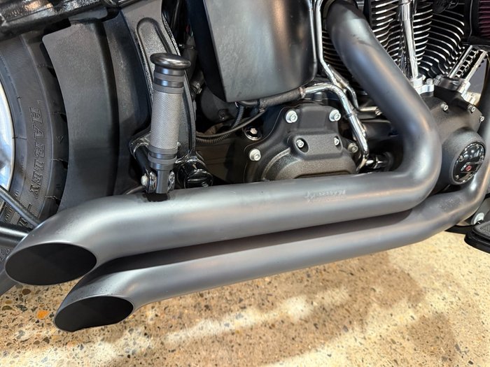 2010 Harley-davidson FLSTFB FAT BOY LO Black