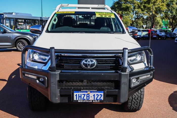 2021 Toyota Hilux SR5