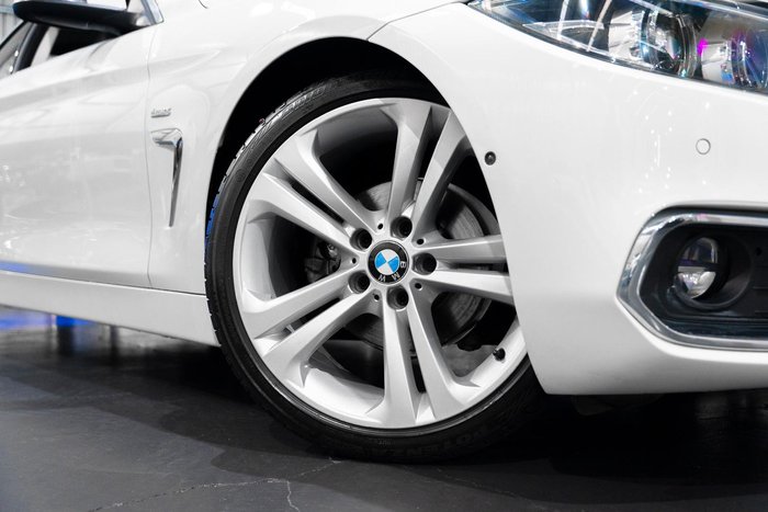 2019 BMW 4 Series 420i Luxury Line