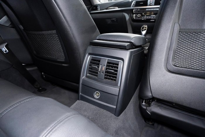 2019 BMW 4 Series 420i Luxury Line