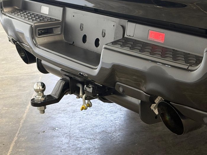 2023 RAM 1500 Laramie Sport RamBox