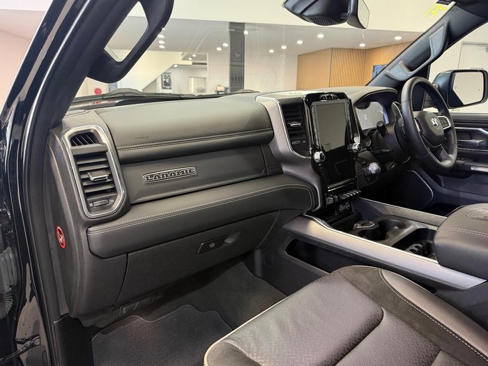 2023 RAM 1500 Laramie Sport RamBox