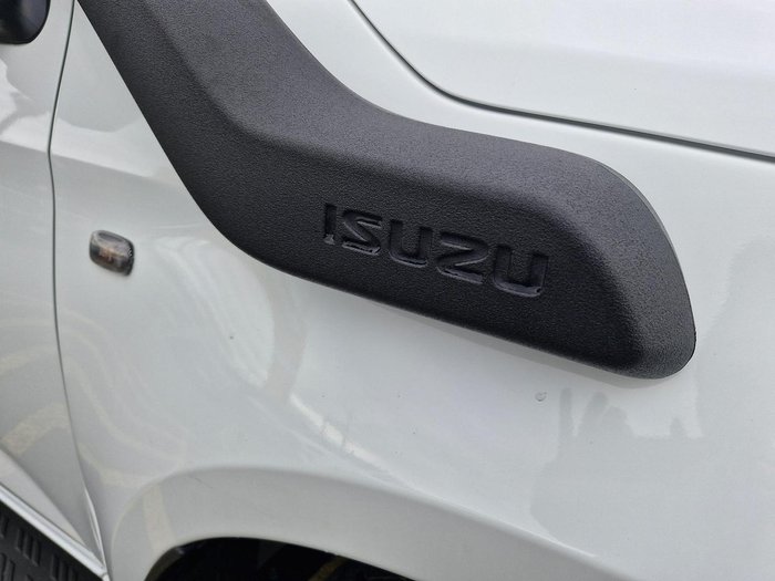 2024 Isuzu D-MAX SX