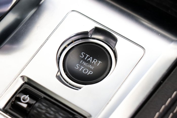 2022 Jaguar F-PACE P250 R-Dynamic SE