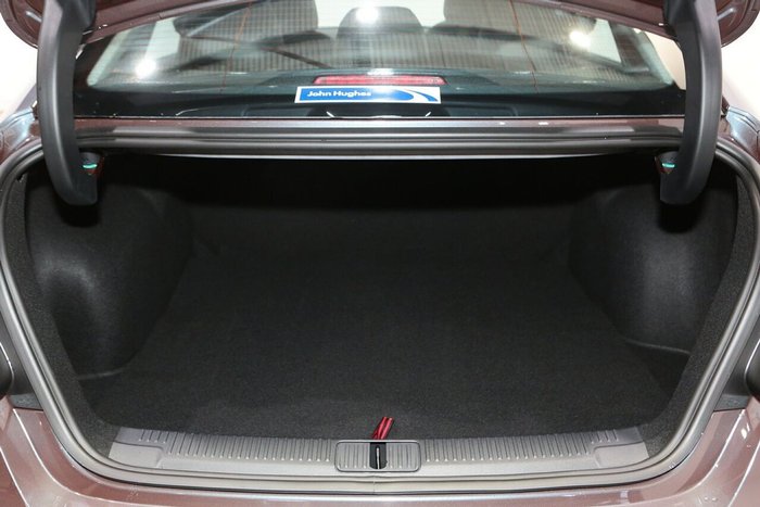 2023 MG MG5 Essence