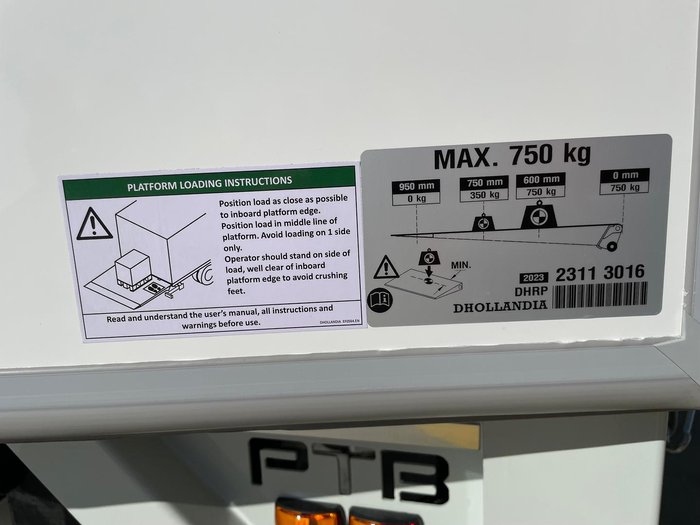 2025 Fuso Canter 515 White