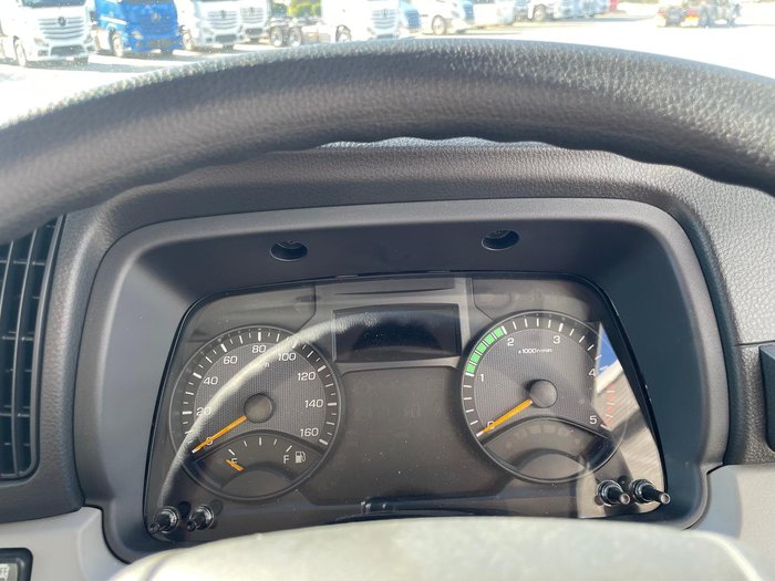 2025 Fuso Canter 515 White