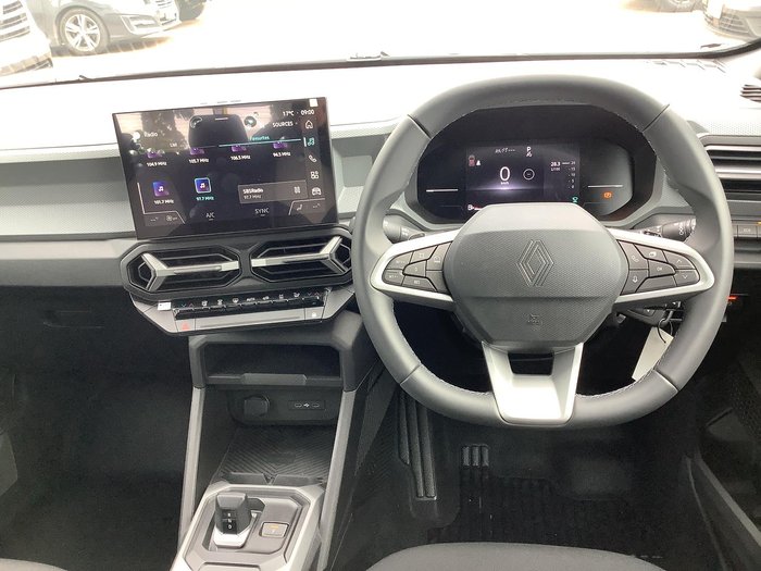 2025 Renault Duster Evolution