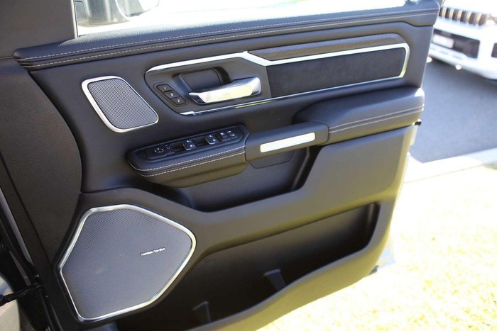 2025 RAM 1500 Laramie Sport Hurricane SO RamBox