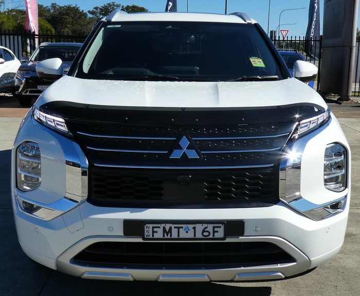 2024 Mitsubishi Outlander PHEV Exceed