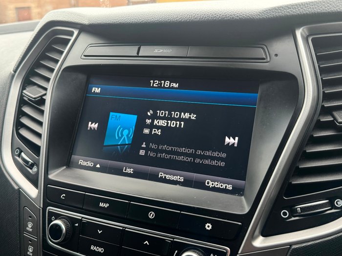 2017 Hyundai Santa Fe Highlander