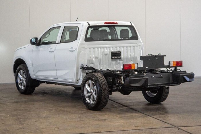 2025 Isuzu D-MAX LS-M