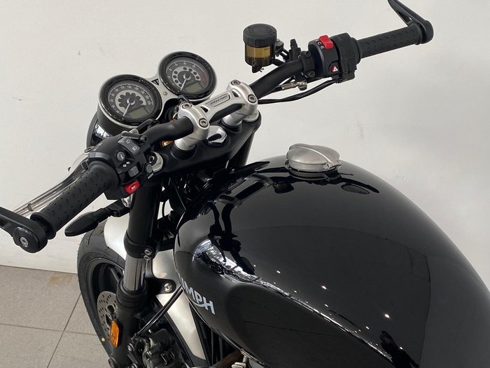 2020 Triumph Speed Twin 1200 Speed Twin Black