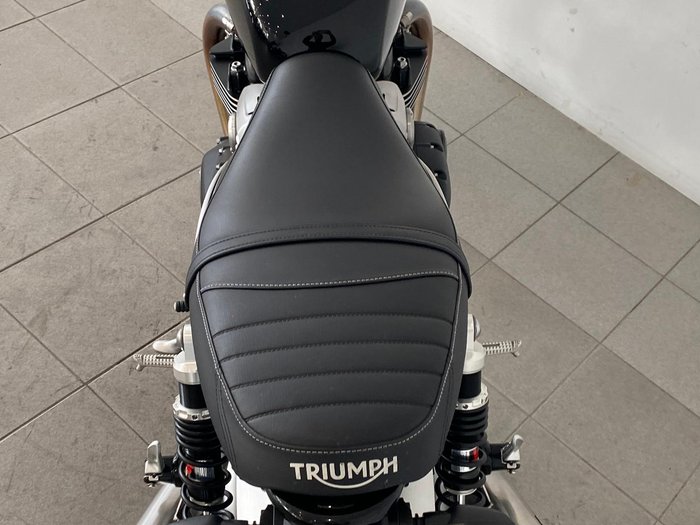 2020 Triumph Speed Twin 1200 Speed Twin Black
