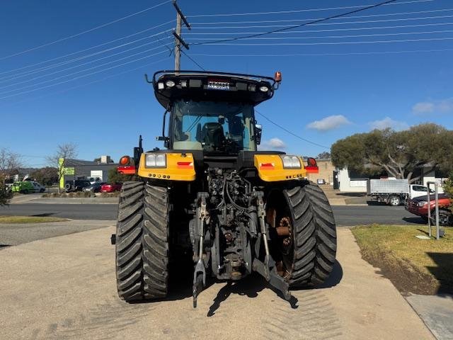 2018 Challenger Mt740 Tractor Yellow