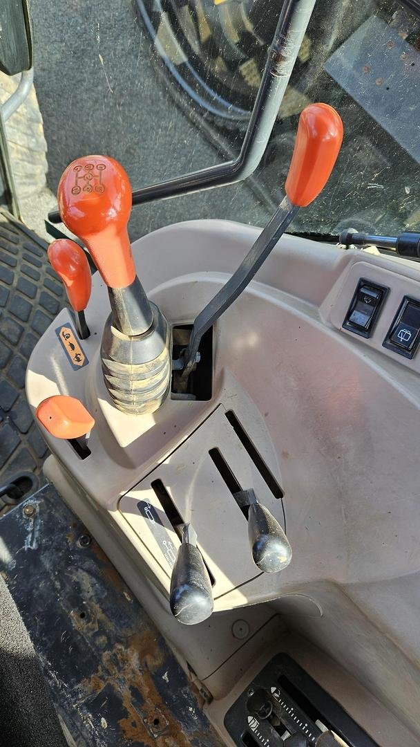 2012 Kubota M9540 Orange