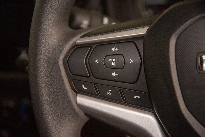 2025 Isuzu D-MAX SX