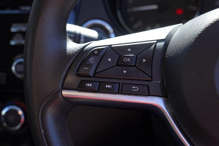 2020 Nissan X-TRAIL ST