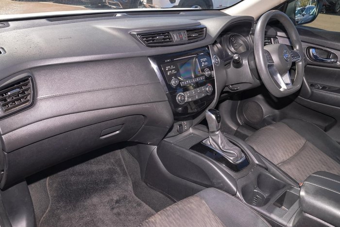 2020 Nissan X-TRAIL ST