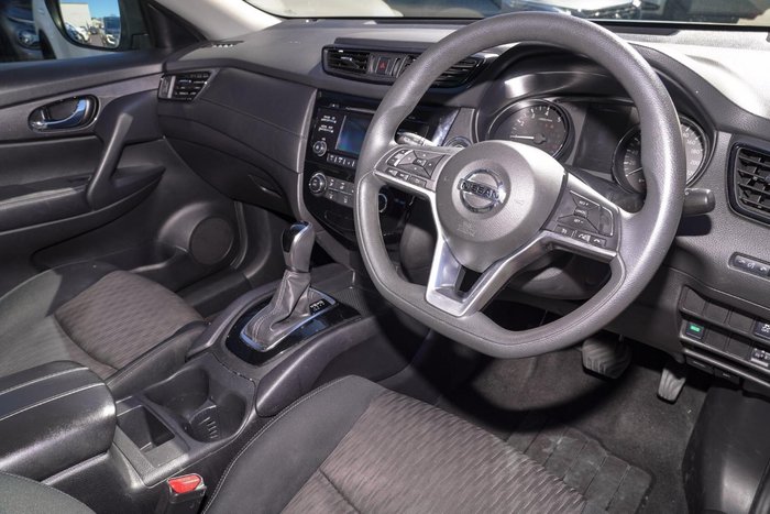 2020 Nissan X-TRAIL ST