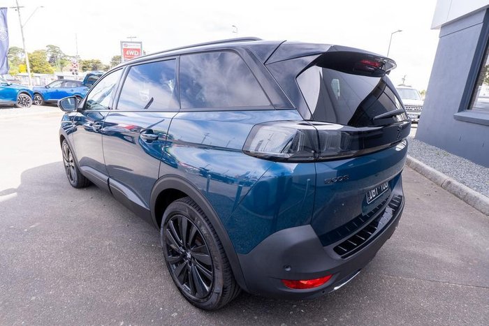 2023 Peugeot 5008 GT Sport