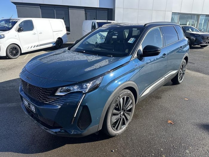 2023 Peugeot 5008 GT Sport