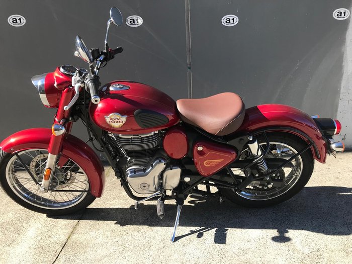 2025 Royal Enfield Classic 350 Heritage