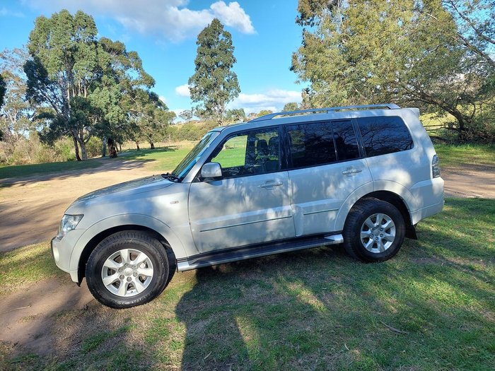 2010 Mitsubishi Pajero Platinum