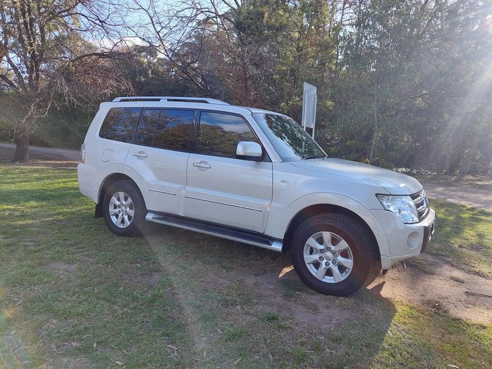 2010 Mitsubishi Pajero Platinum